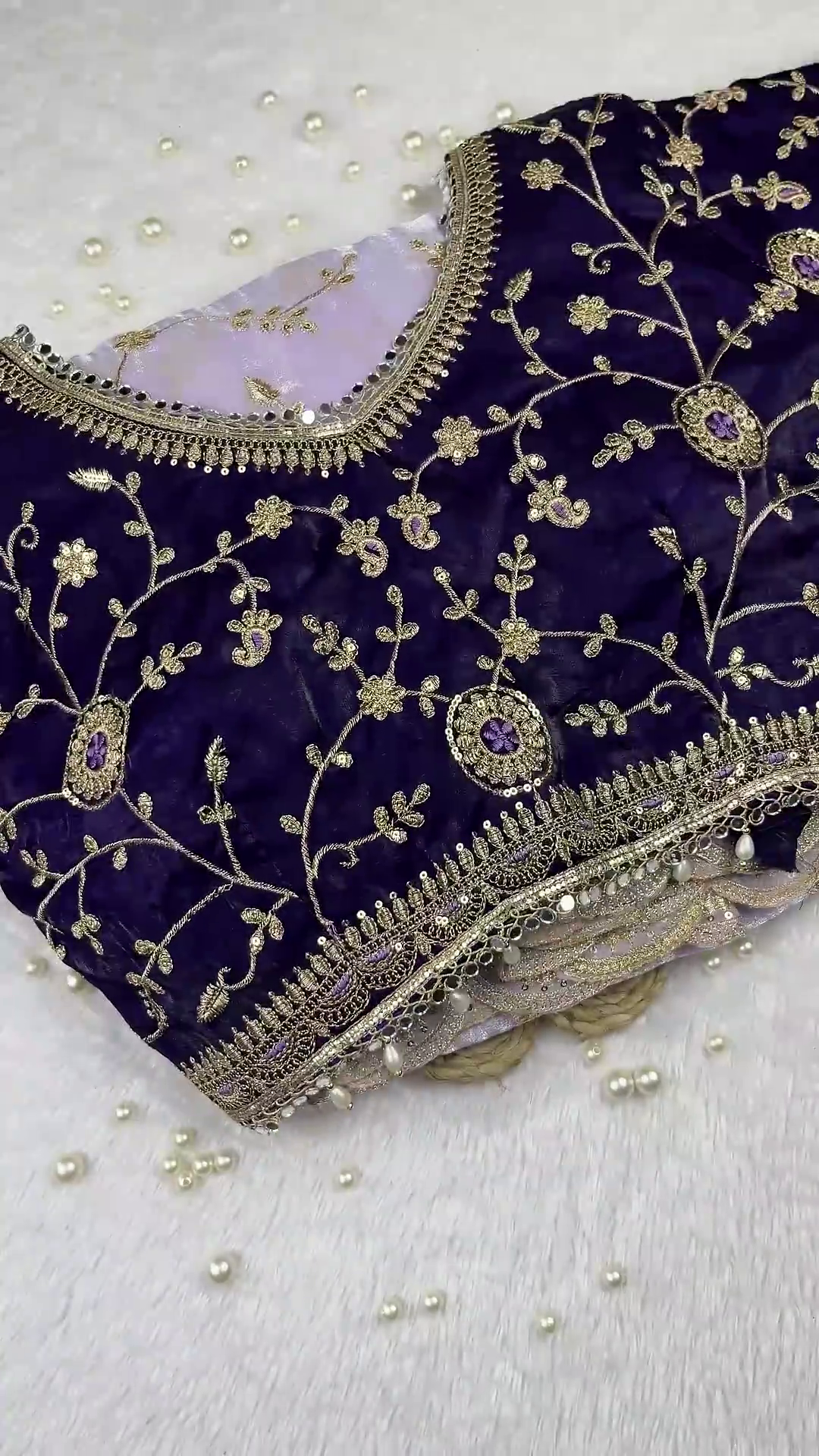 Royal Velvet Grape Blouse with Lilac Organza Saree Set - Image 2
