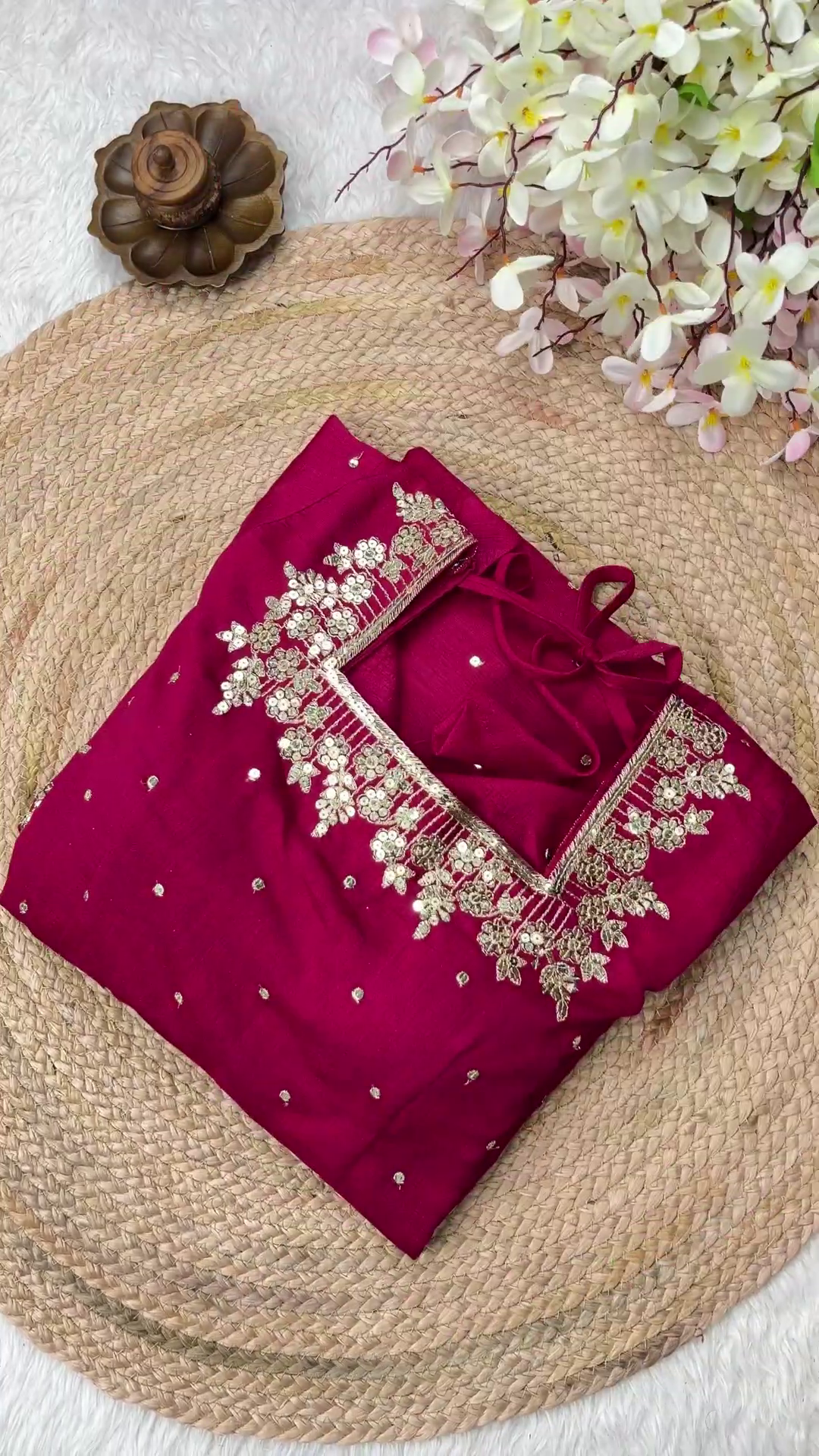 Grand Fuchsia Pink Anarkali with Floral Zari Artistry