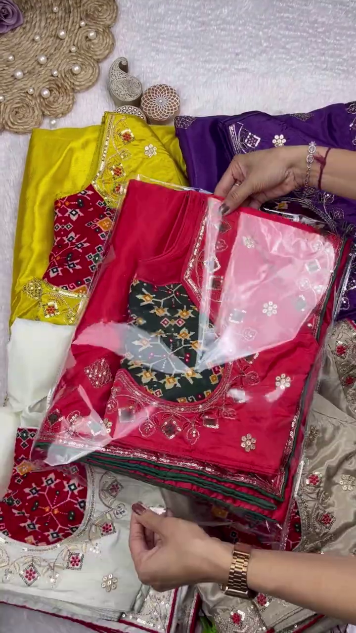 Sun-Kissed Yellow Patola Fusion Saree Set - Image 6